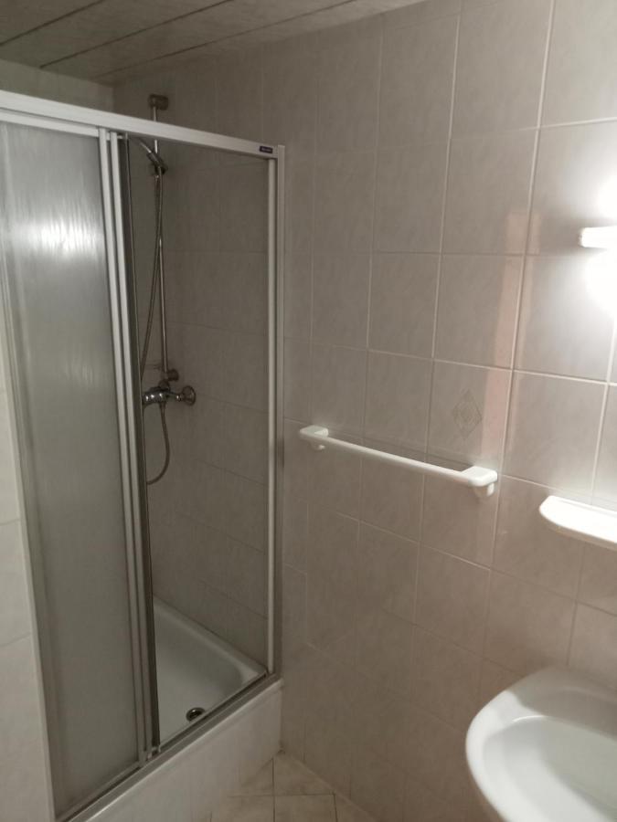 Uebernachtungszimmer 1 Schlettau Exteriör bild